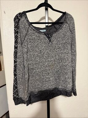Maurices Heather Gray Pullover Sweatshirt with Patterned Sleeve